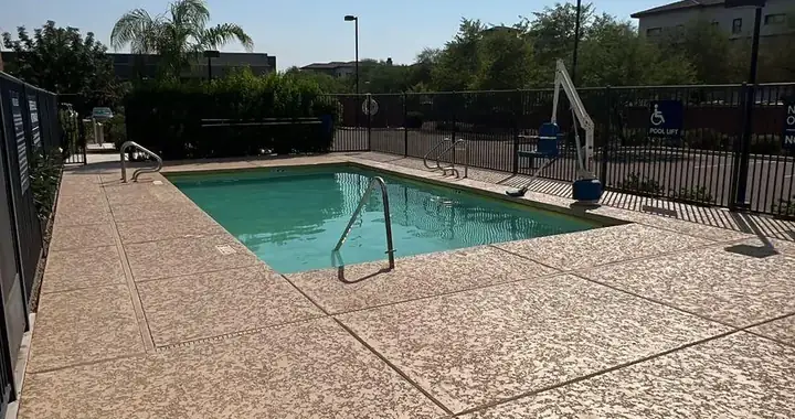 Commercial Pool Deck Resurfacing finish by Master Pool Decks