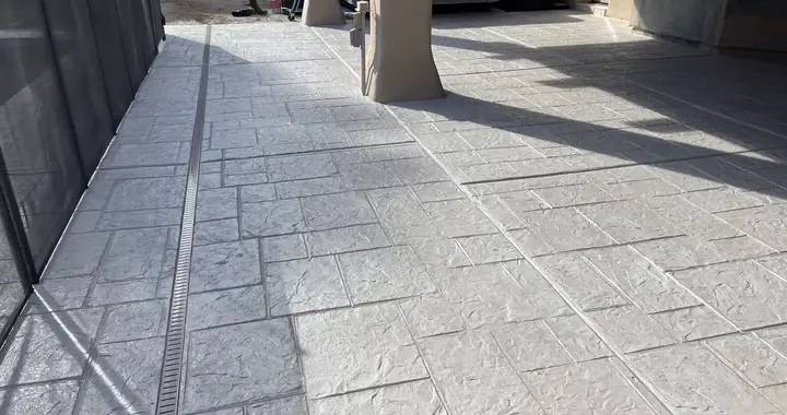 Concrete Resurfacing finish by Master Pool Decks